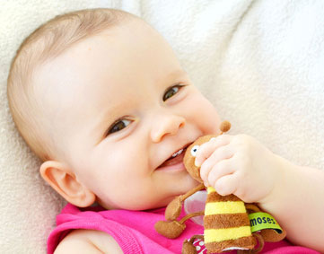 Zahnpflege für Babys und Kleinkinder